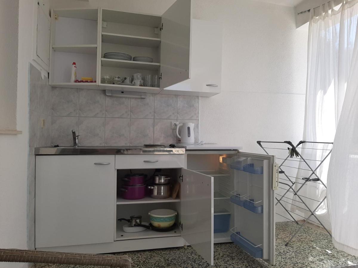 Villa Bratus Промайна Екстериор снимка