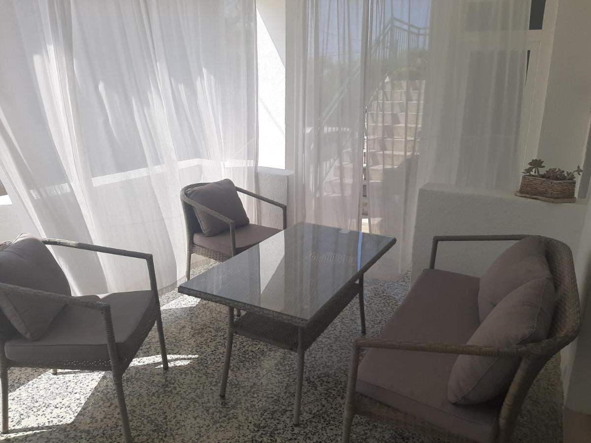 Villa Bratus Промайна Екстериор снимка