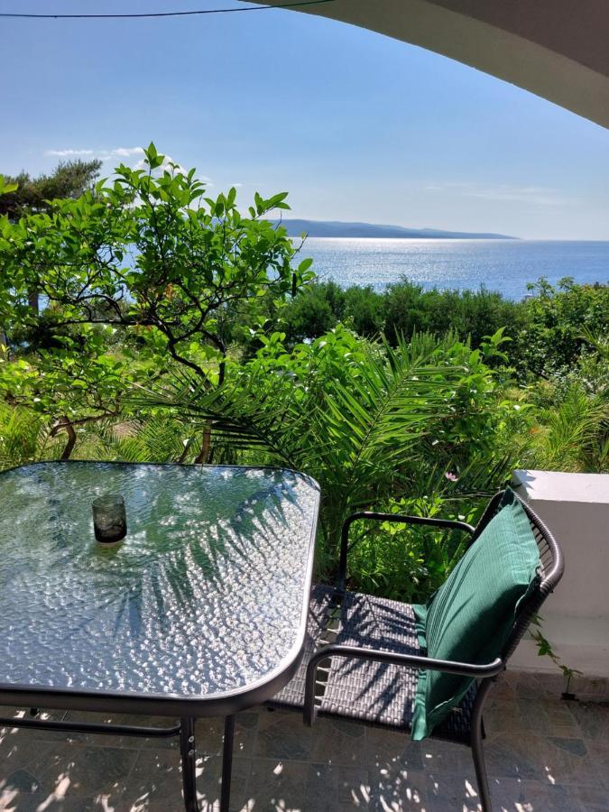 Villa Bratus Промайна Екстериор снимка